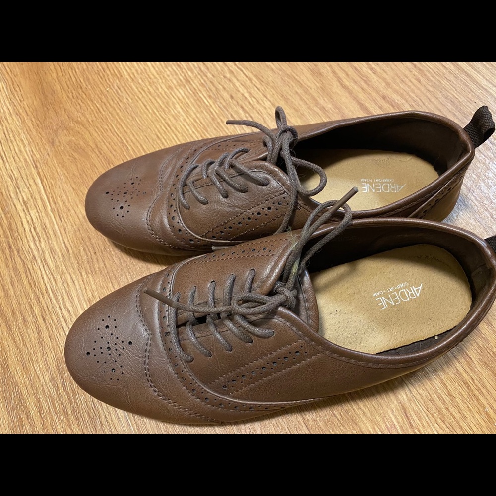 Shoes - Picture 2 of 2